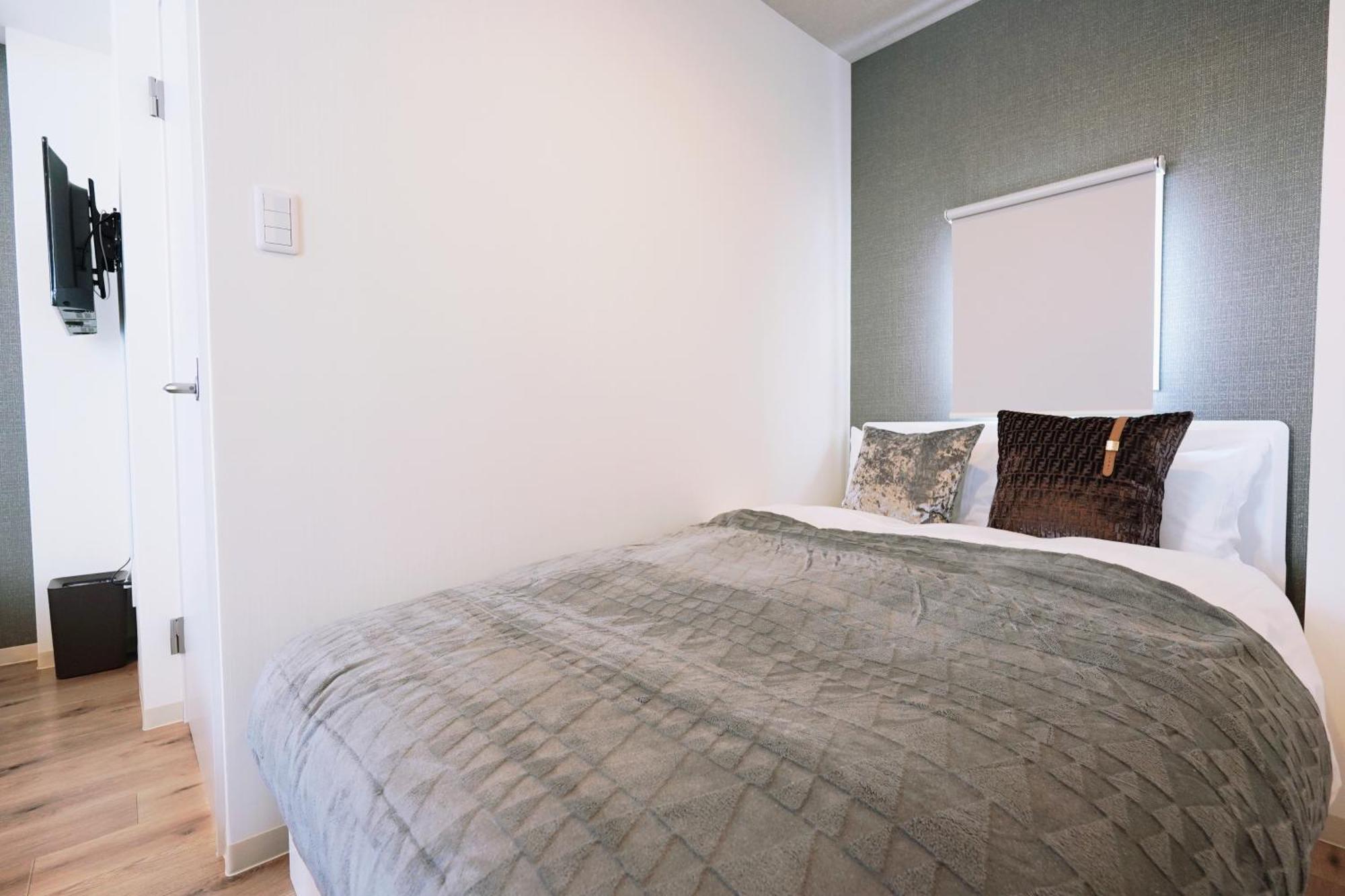 Kuromon Royal Apartment Osaka Exterior photo