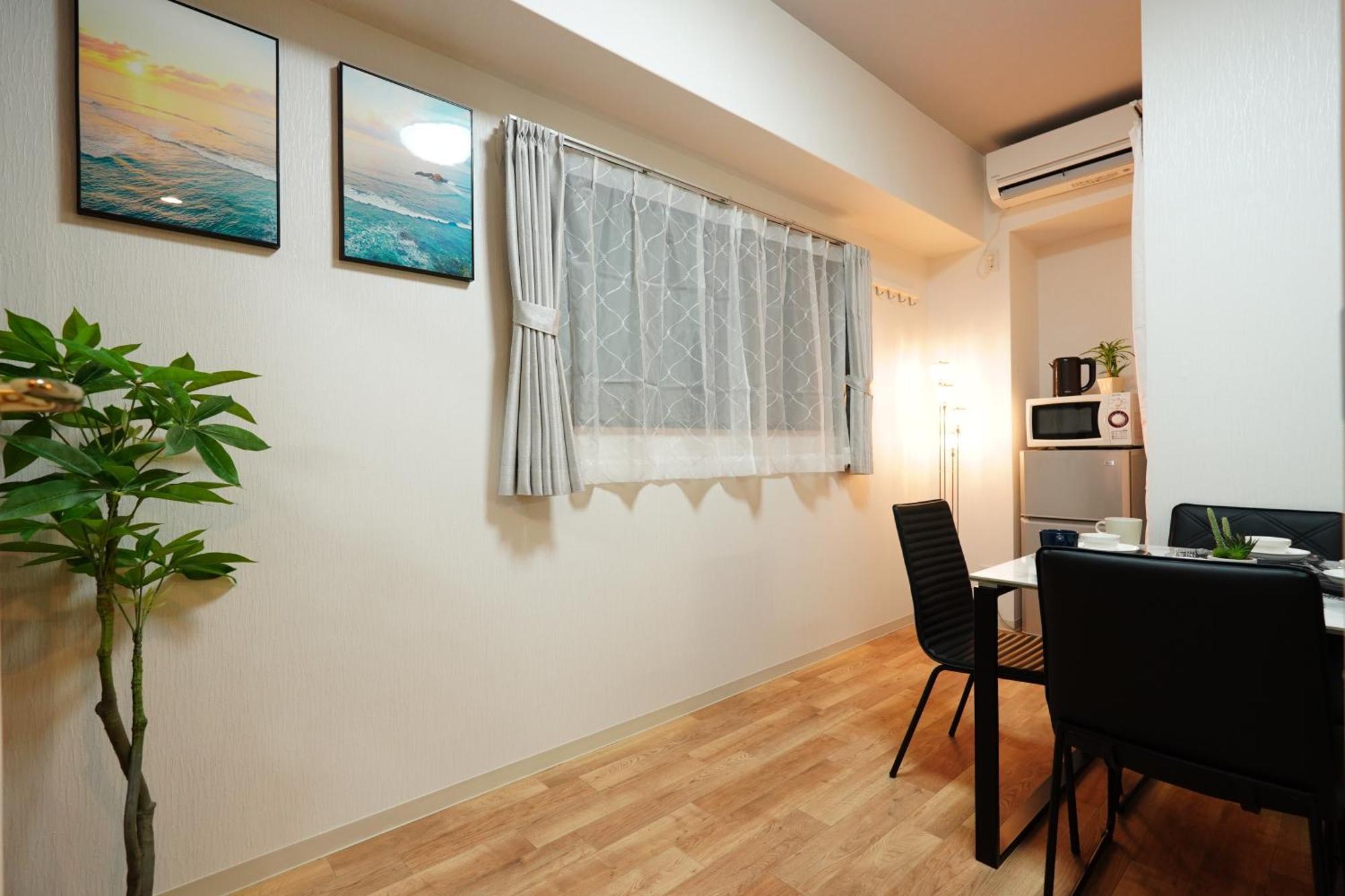 Kuromon Royal Apartment Osaka Room photo